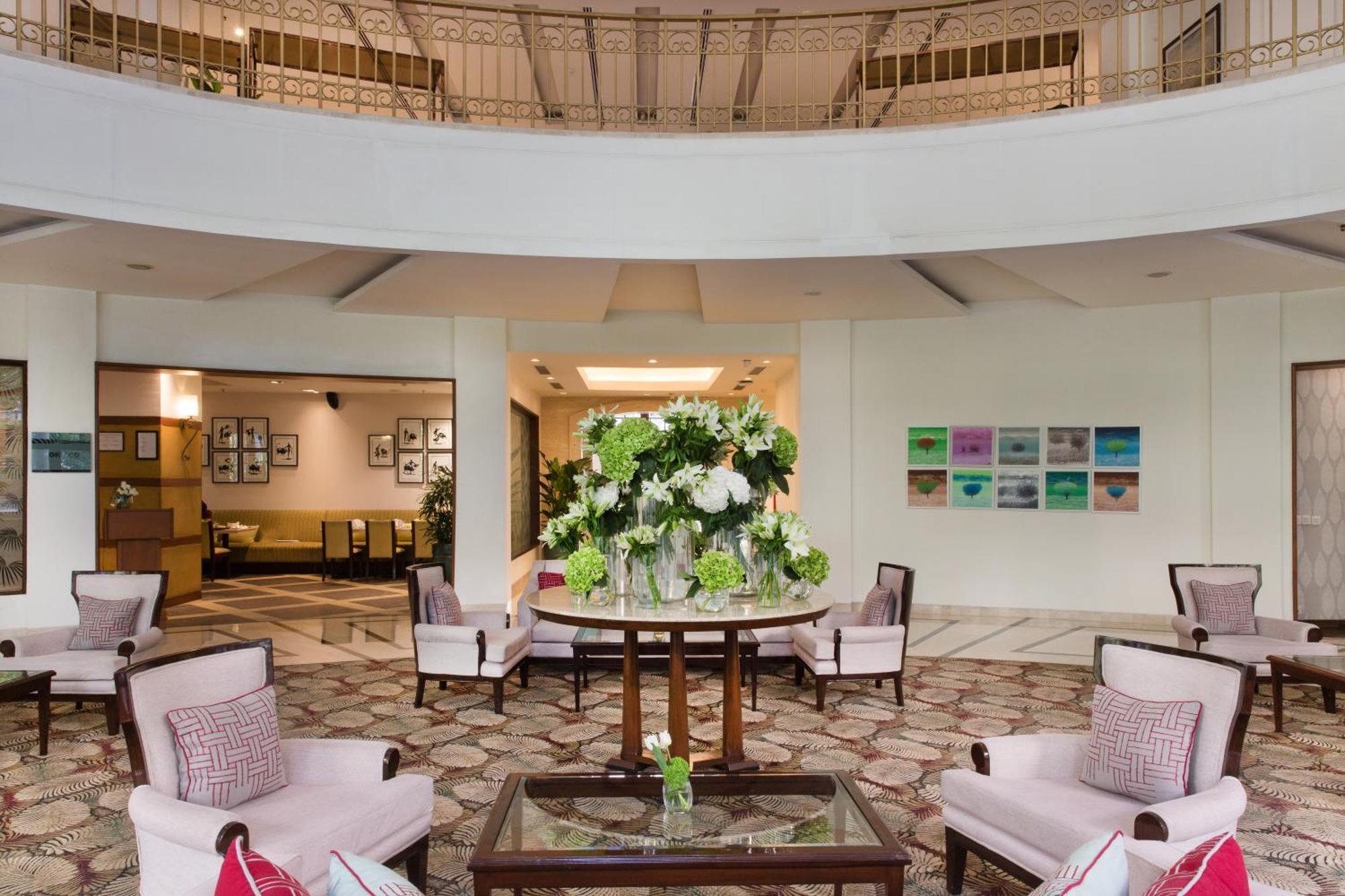 Dlf Club 5 Hotel Gurgaon Exterior foto